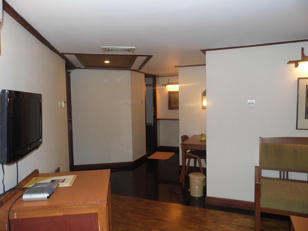 Keys Select By Lemon Tree Hotels, Malabar Gate, קוז'יקודה חדר תמונה